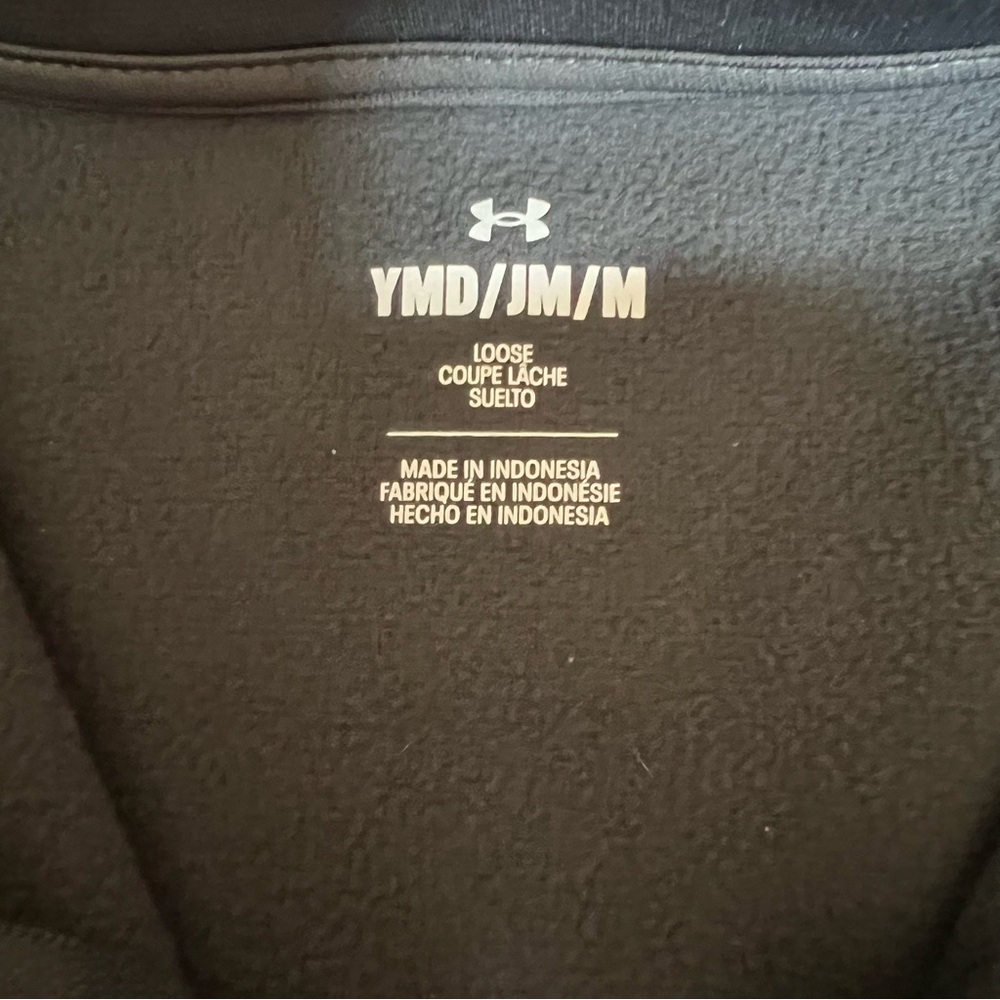 UNDER ARMOUR Youth Loose Fit 1/4 zip Pullover in Gray Size Medium - Picture 6 of 11